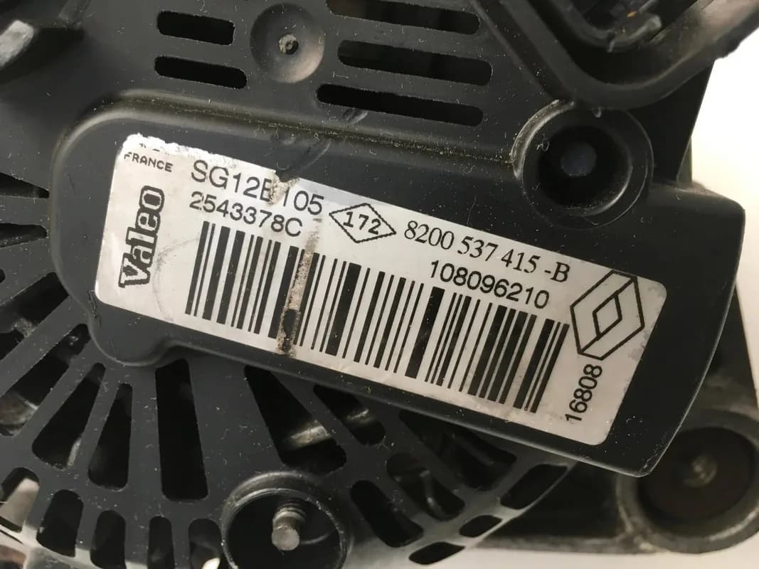 Alternador Renault Dacia 8200537415 - Foto 5