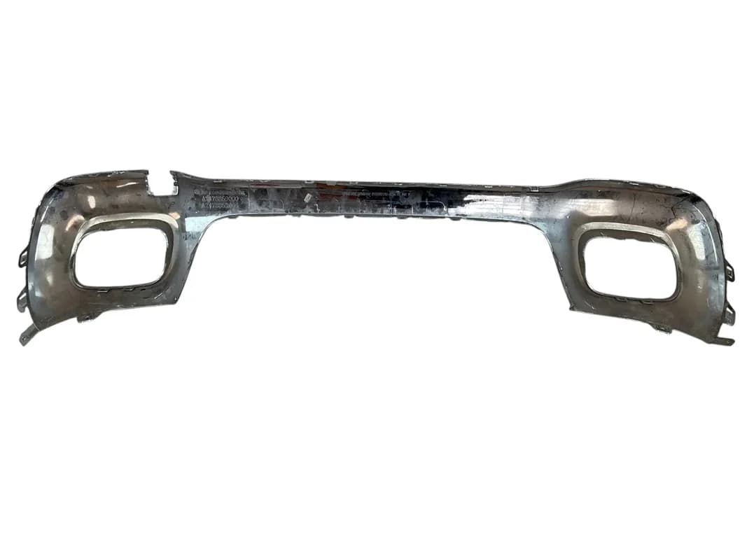 Difusor paragolpes trasero Mercedes X247 - Foto 4