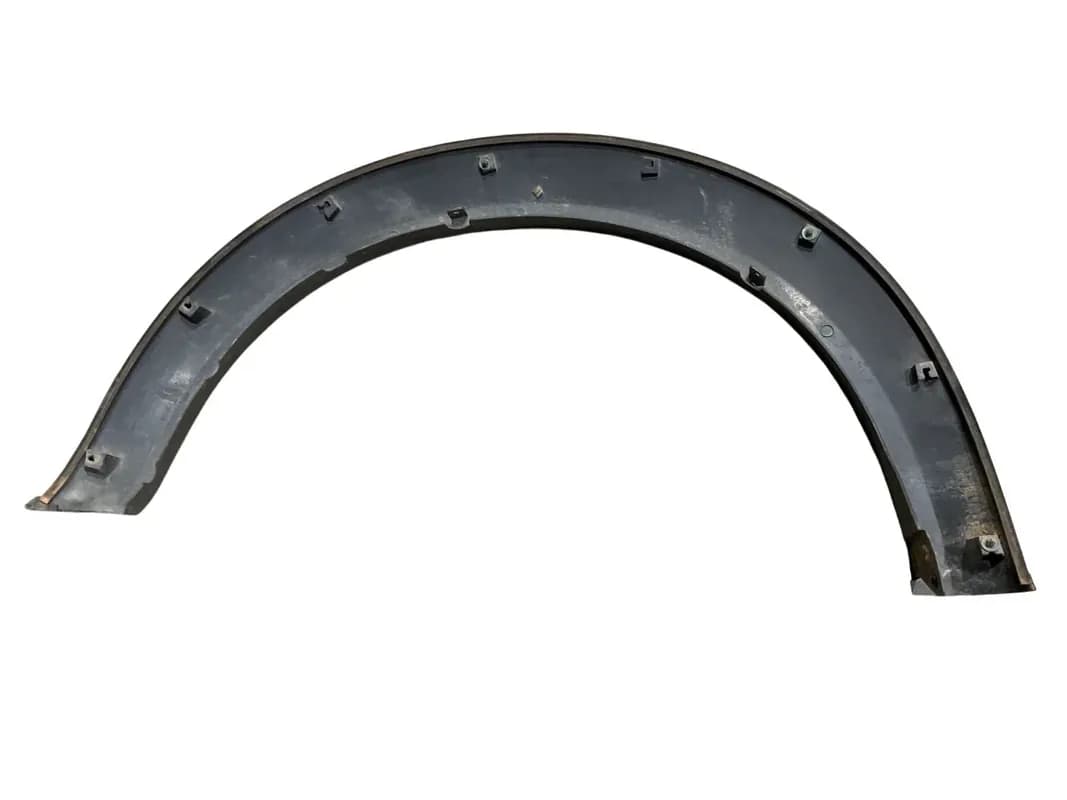 Aletin del dcha Mitsubishi L200 05-15 - Foto 3