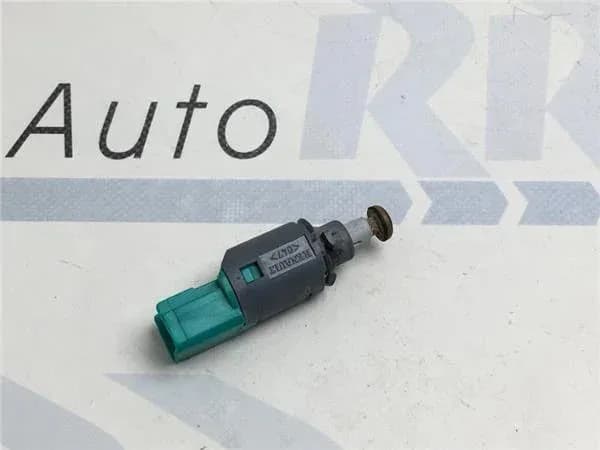 Interruptor embrague Renault 8200168240B - Foto 1