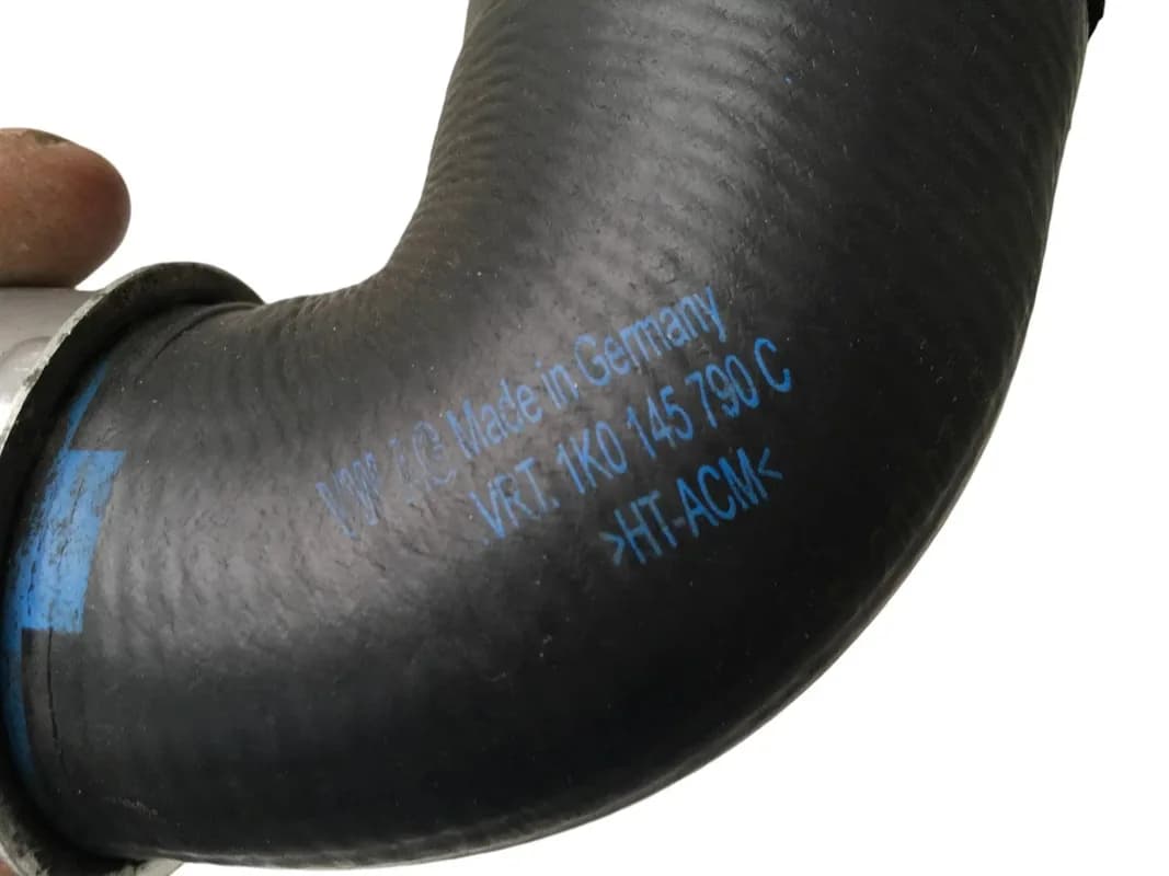 Tubo intercooler VW 1K0145790C - Foto 3