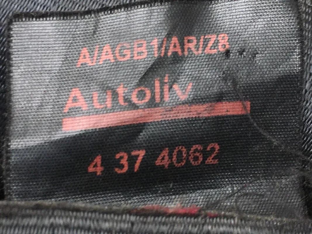 Cinturon tra cent Peugeot 607 - Foto 4