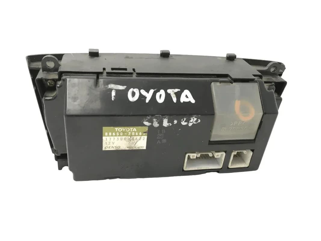Climatizador Toyota Celica T23 886502B660 - Foto 2