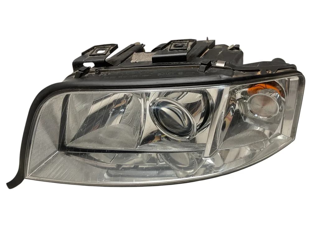 Faro izQ Audi A6 C5 (4B) 97-05 - Foto 2