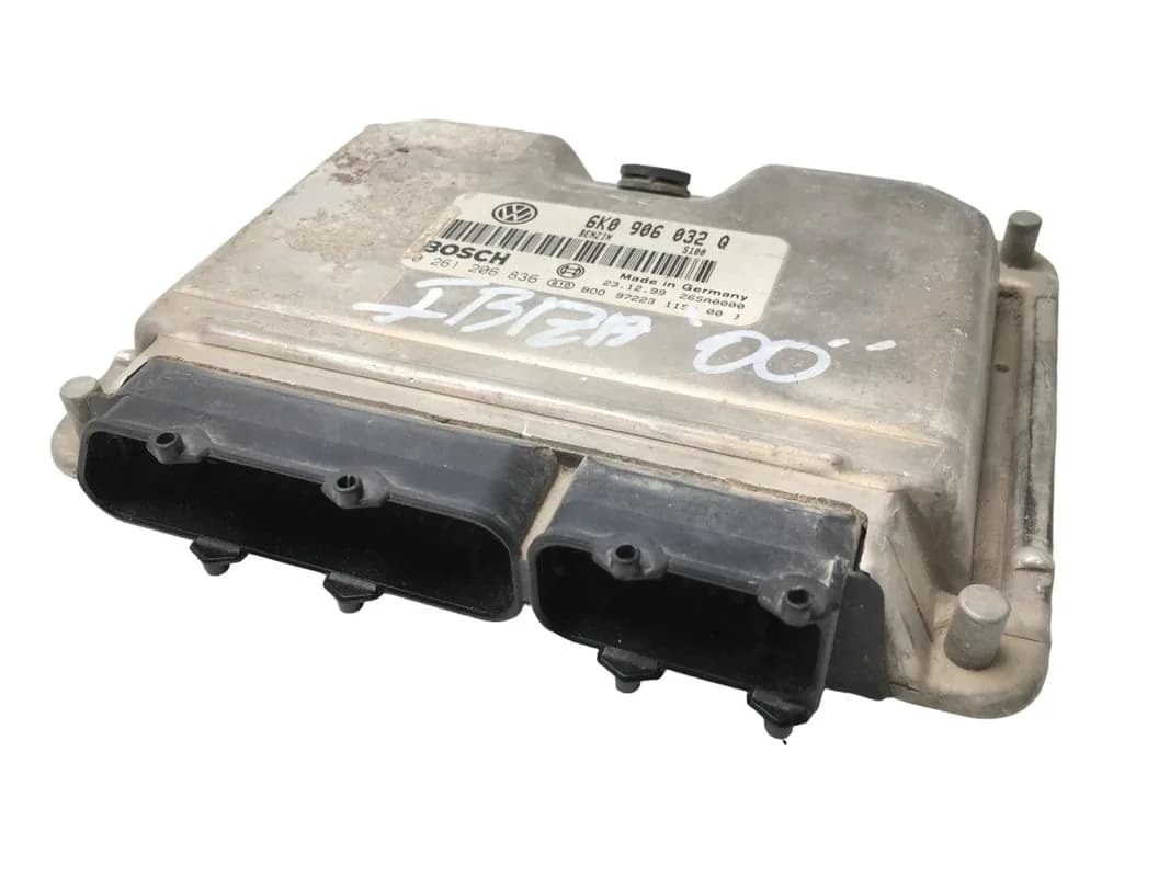 Centralita Motor Seat Ibiza II - Foto 1