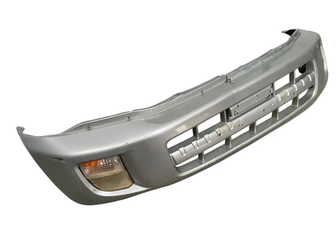 Paragolpes delantero Toyota Rav4 2000-2006 - Foto 3