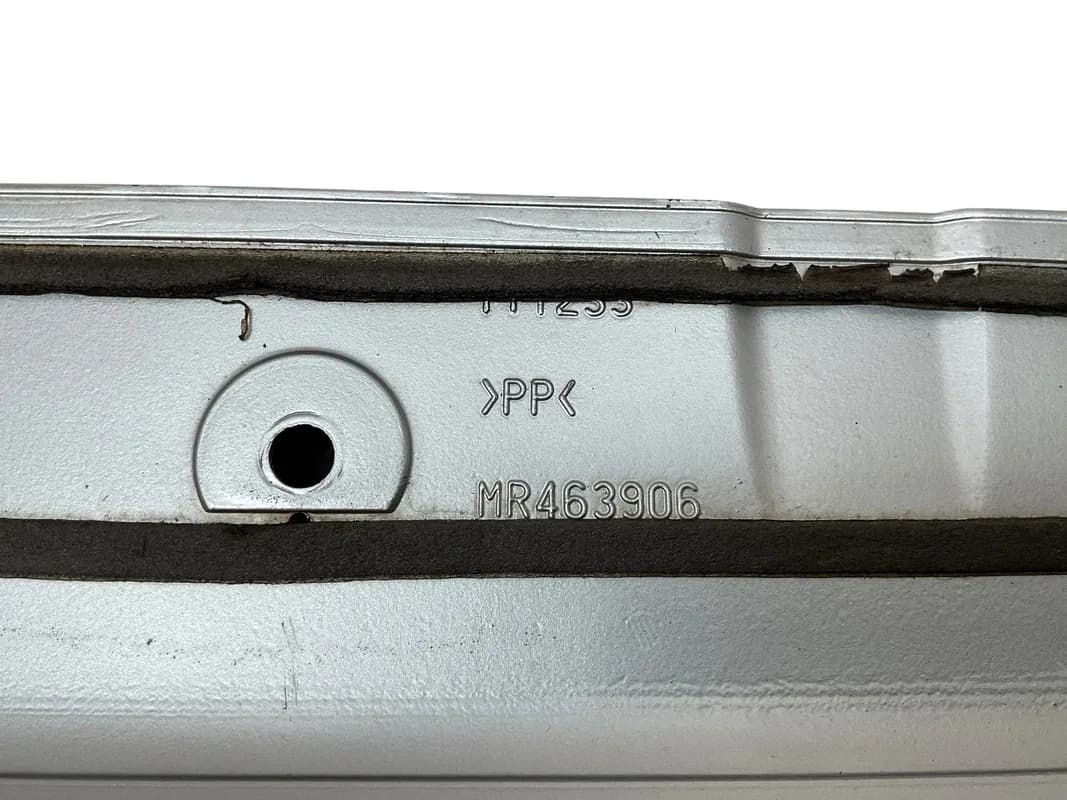 Aleron trasero Mitsubishi Pajero Pinin - Foto 3