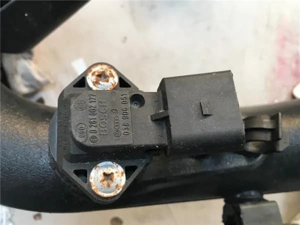 Tubo intercooler Vw Audi 8d0145840l - Foto 4