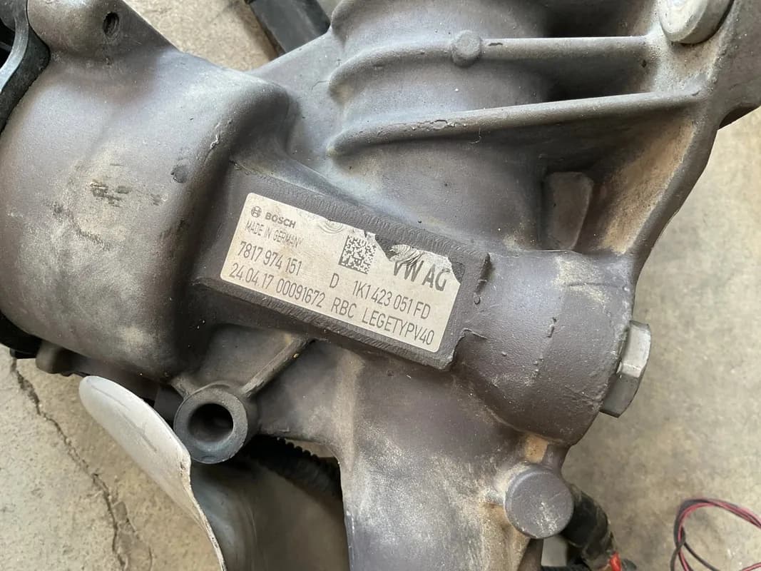 Cremallera direccion VW 1K0909144R - Foto 4