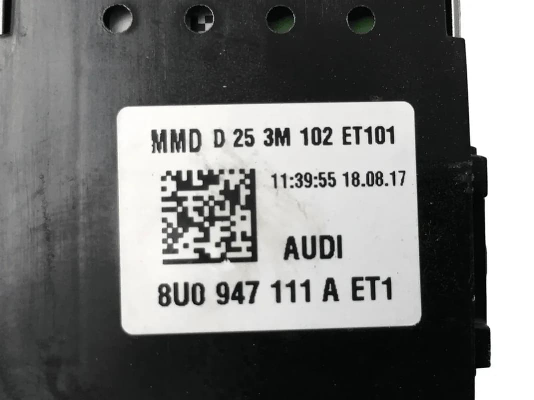 Luz techo interior Audi Q3 8U - Foto 3