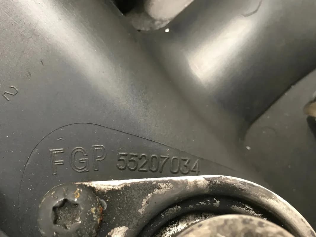 Colector Admision Opel Fiat 55207034 - Foto 5