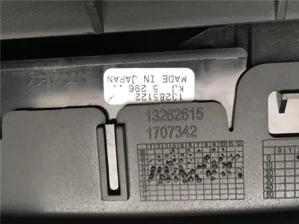Moldura pantalla Opel Astra J - Foto 4