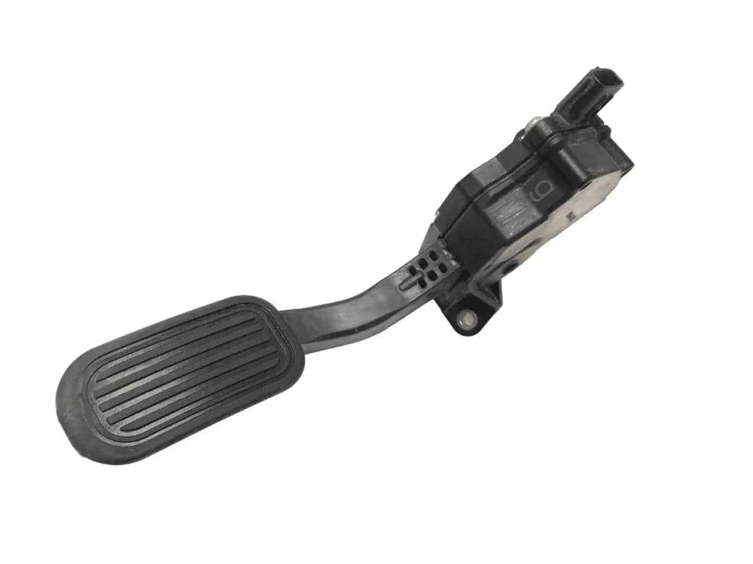 Pedal acelerador Toyota Land Cruiser J150 - Foto 1