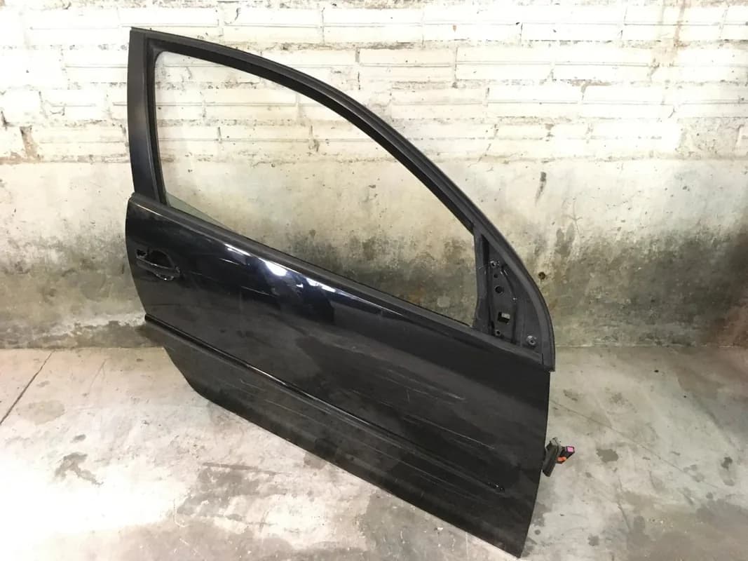 Puerta del dcha VW Golf V 1K4831302AB - Foto 2