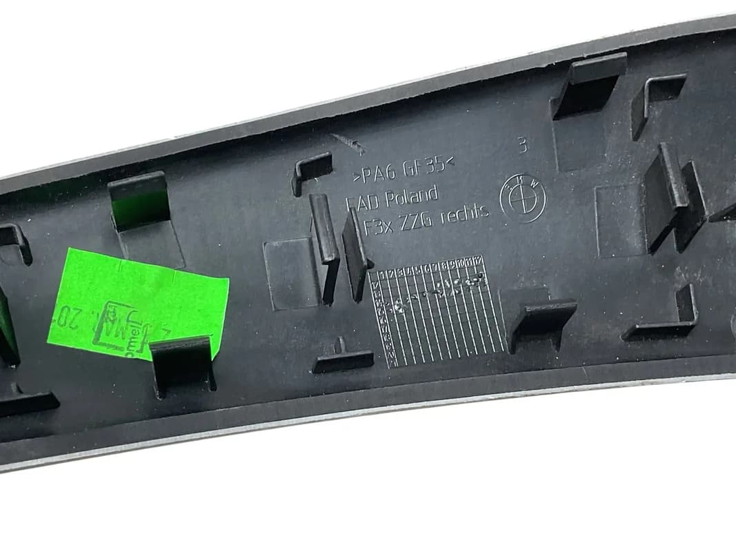 Embellecedor puerta del dcho BMW 7260086 - Foto 4