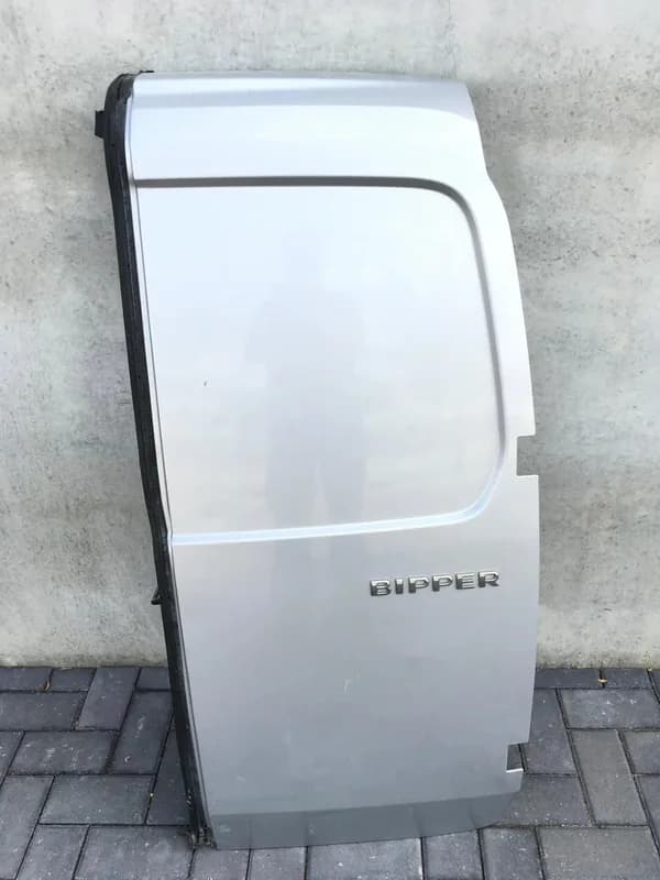 Porton derecho Peugeot Bipper - Foto 1