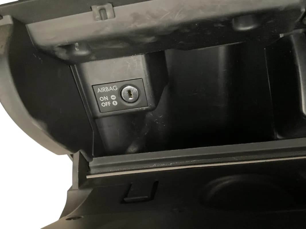 Guantera Seat Leon / Toledo 98-06 - Foto 6