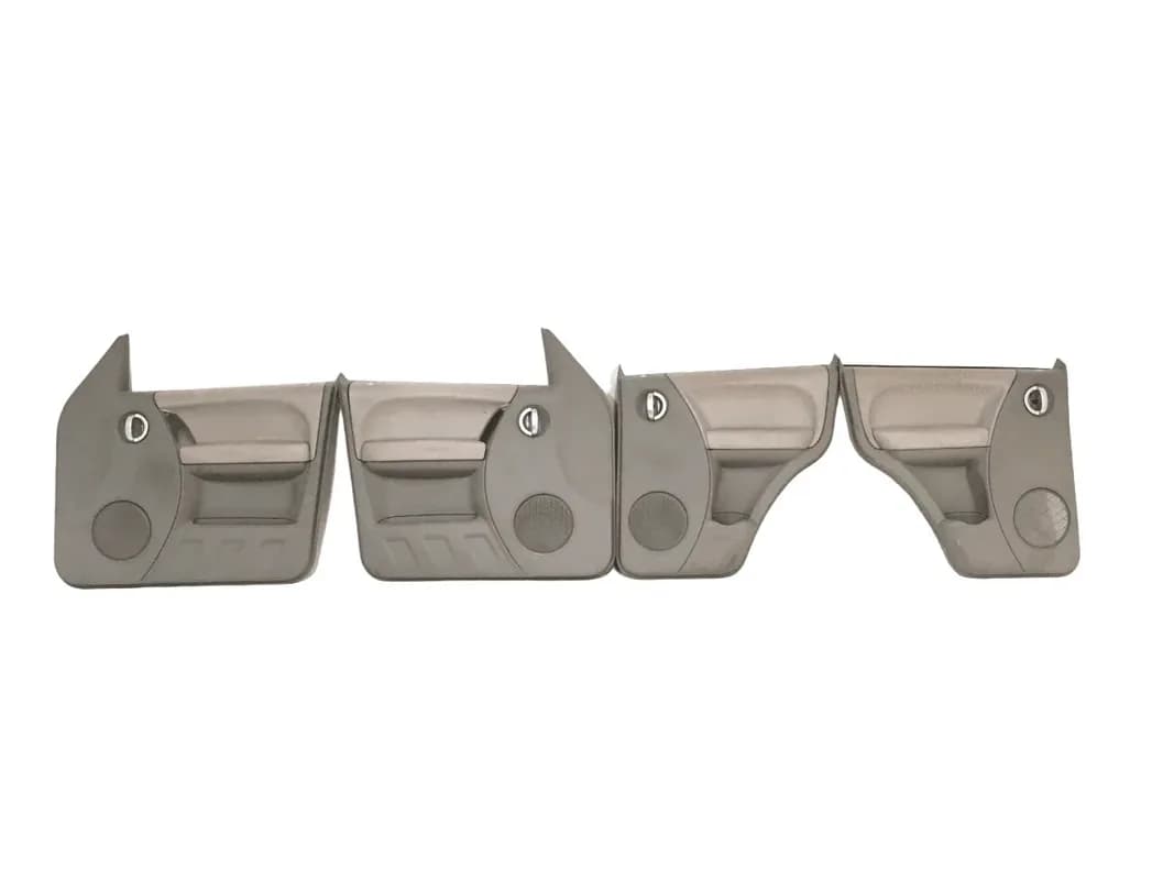 Paneles puerta Jeep Cherokee KJ - Foto 1