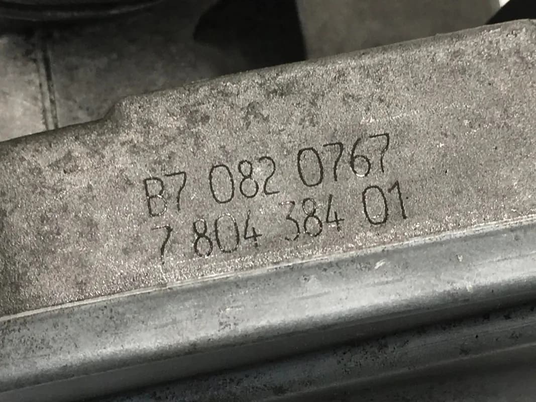 Cuerpo Mariposa BMW X3 E83 - Foto 4