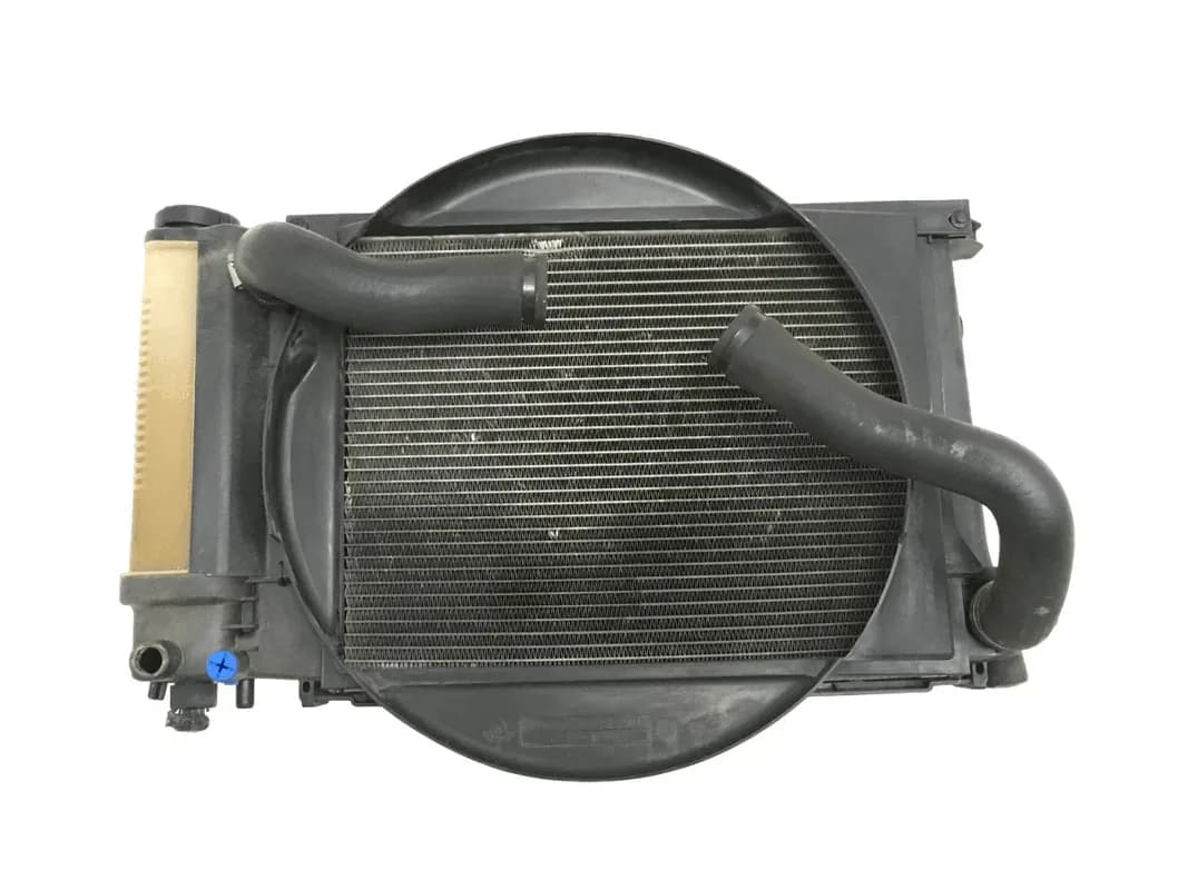 Radiador Agua BMW 17129710 - Foto 1