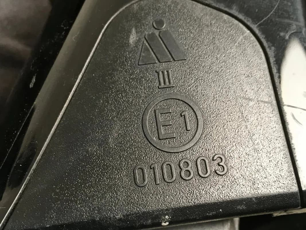 Monta retrovisor izq BMW E90 E81 - Foto 4