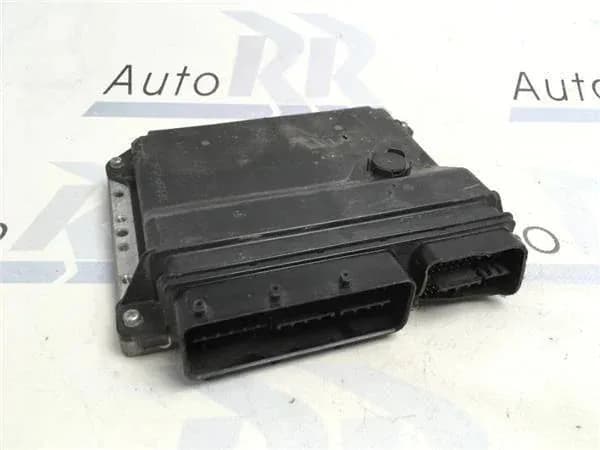 Centralita ECU Toyota 8966102w20 - Foto 1