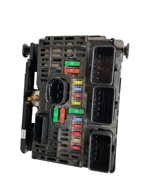 Caja Fusibles Peugeot 307 Citroen C4 I - Foto 3