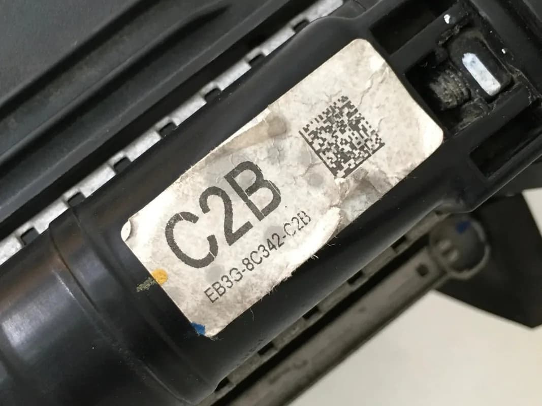 Radiador Ford Ranger T6 I EB3G8C342C2B - Foto 5