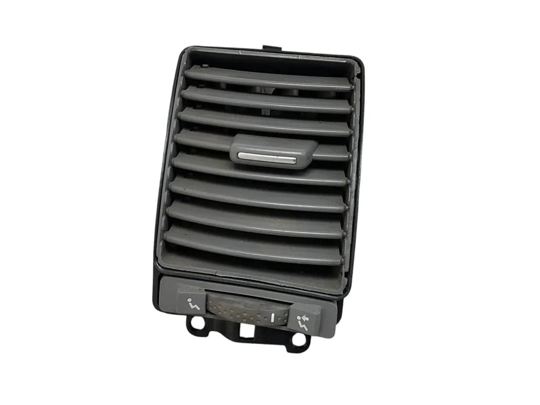 Rejilla derecha Renault Laguna 200-2008 - Foto 1