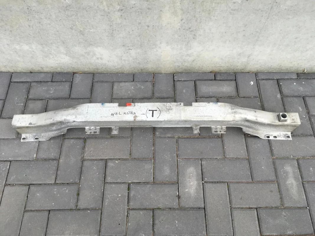 Refuerzo paragolpes trasero Opel Astra H - Foto 1