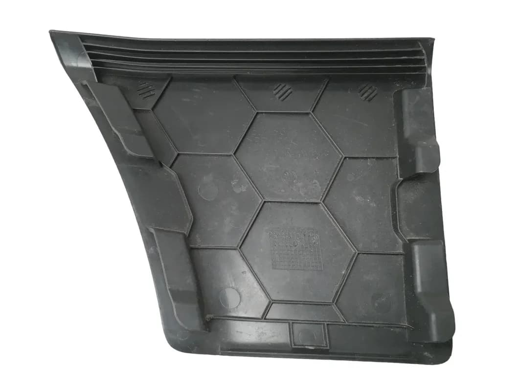 Moldura izquierda maletero Skoda Rapid Spaceback - Foto 2