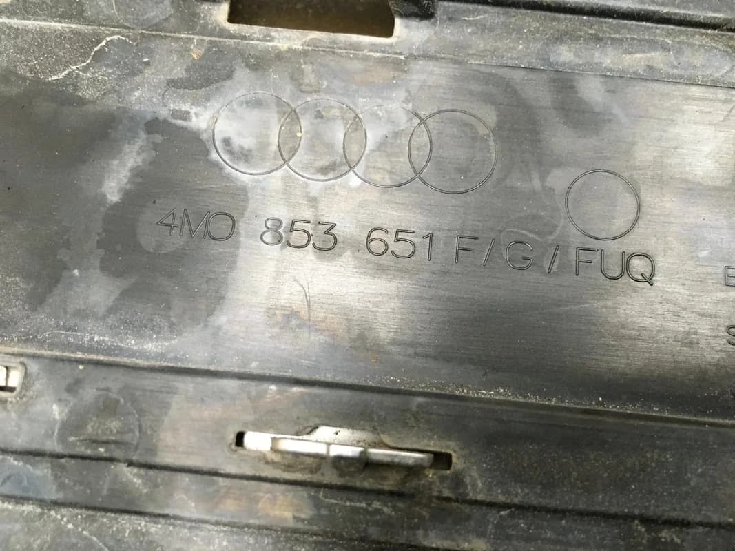 Rejilla Radiador Audi Q7 4M - Foto 6