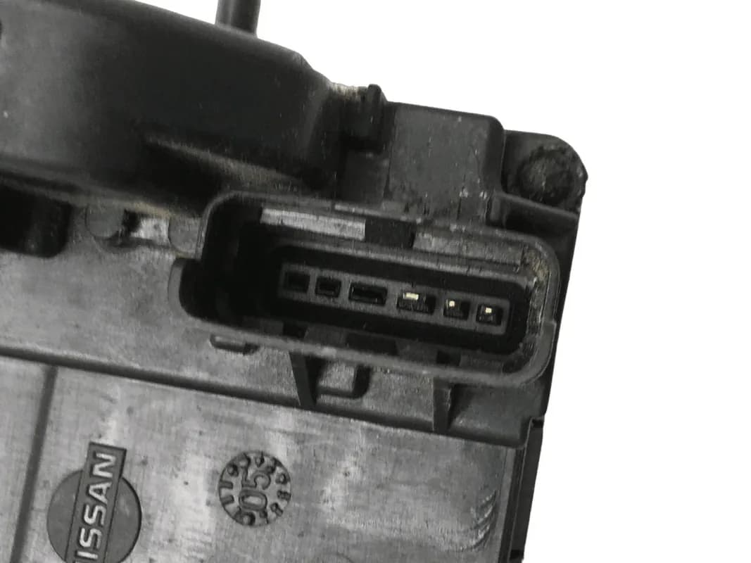 Cerradura del dcha Nissan 80500EB30A - Foto 3