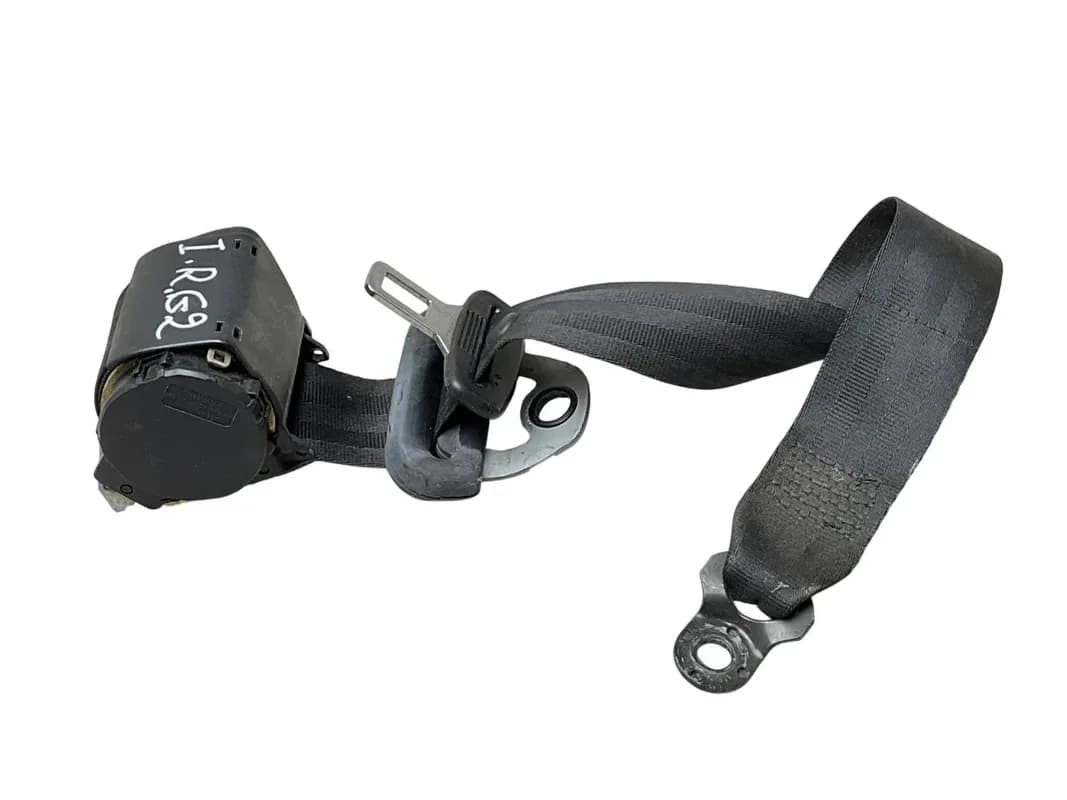 Cinturon tra izq Volkswagen Golf 83-92 - Foto 1