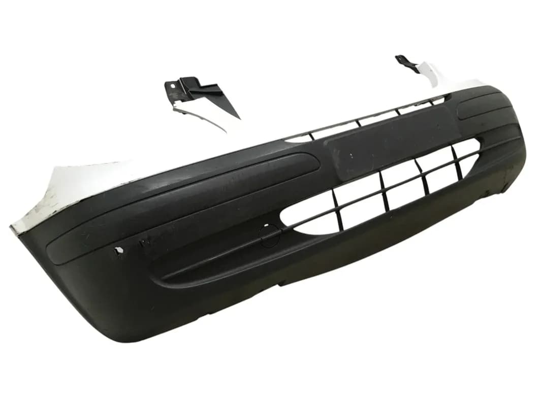 Paragolpes delantero Mercedes W639 - Foto 3