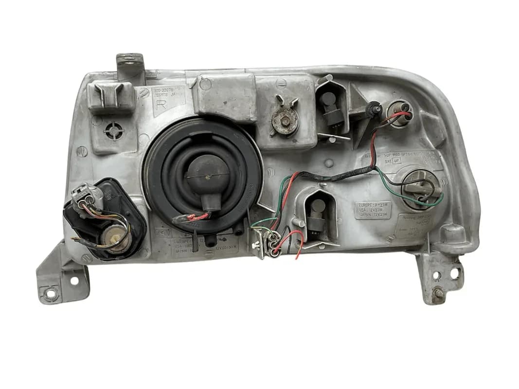 Faro dcho Suzuki GR Vitara 1997-2005 - Foto 5