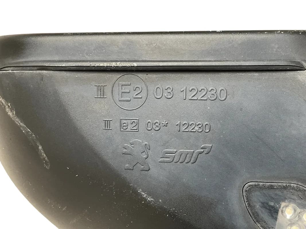 Retrovisor izq Peugeot 308 2013-2022 - Foto 7