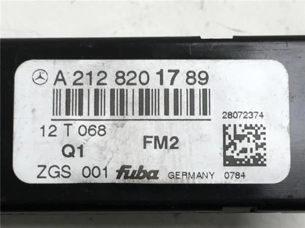 Amplificador antena Mercedes E W212 A212 - Foto 3