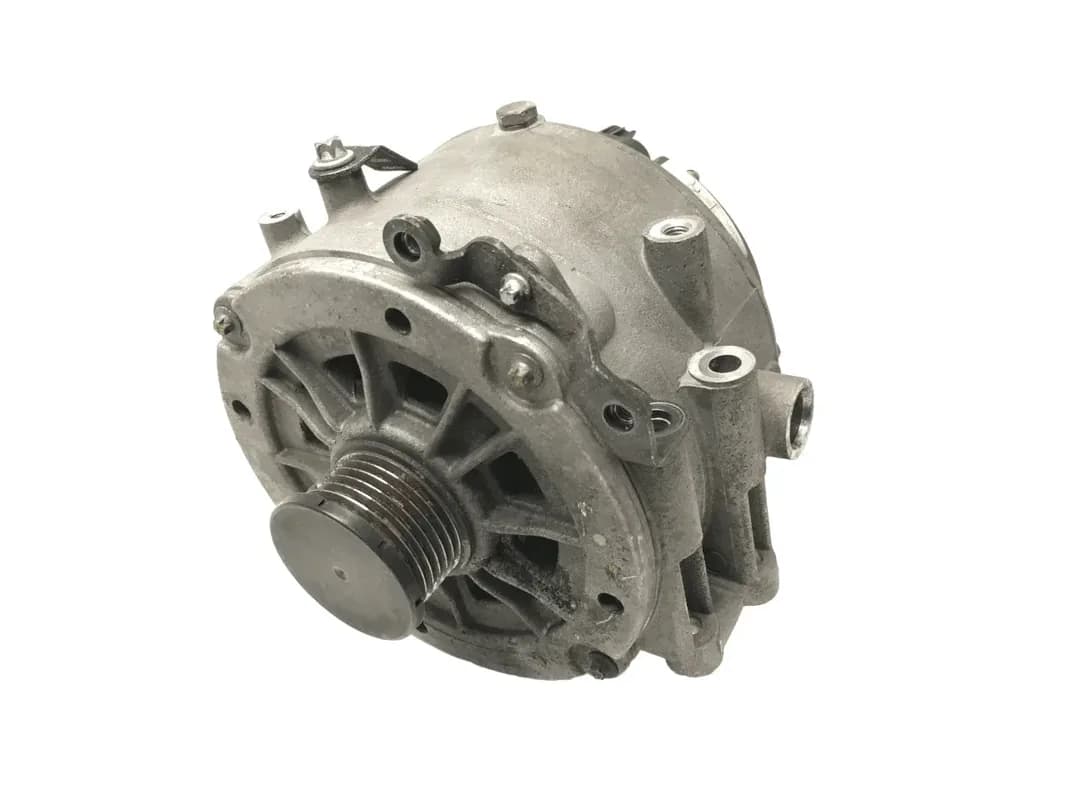 Alternador Mercedes A0001502550 - Foto 1