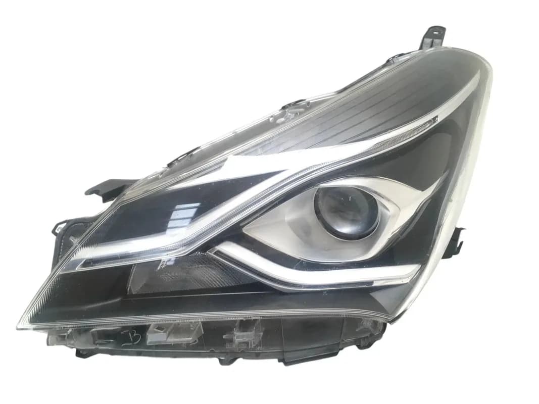 Faro izquierdo Toyota Yaris III Hibrido Fase 3 - Foto 3