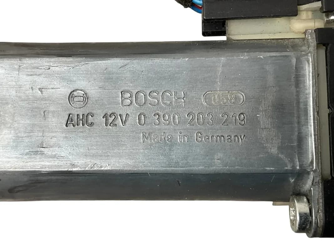 Motor Ajuste Asiento 0390203219 - Foto 4