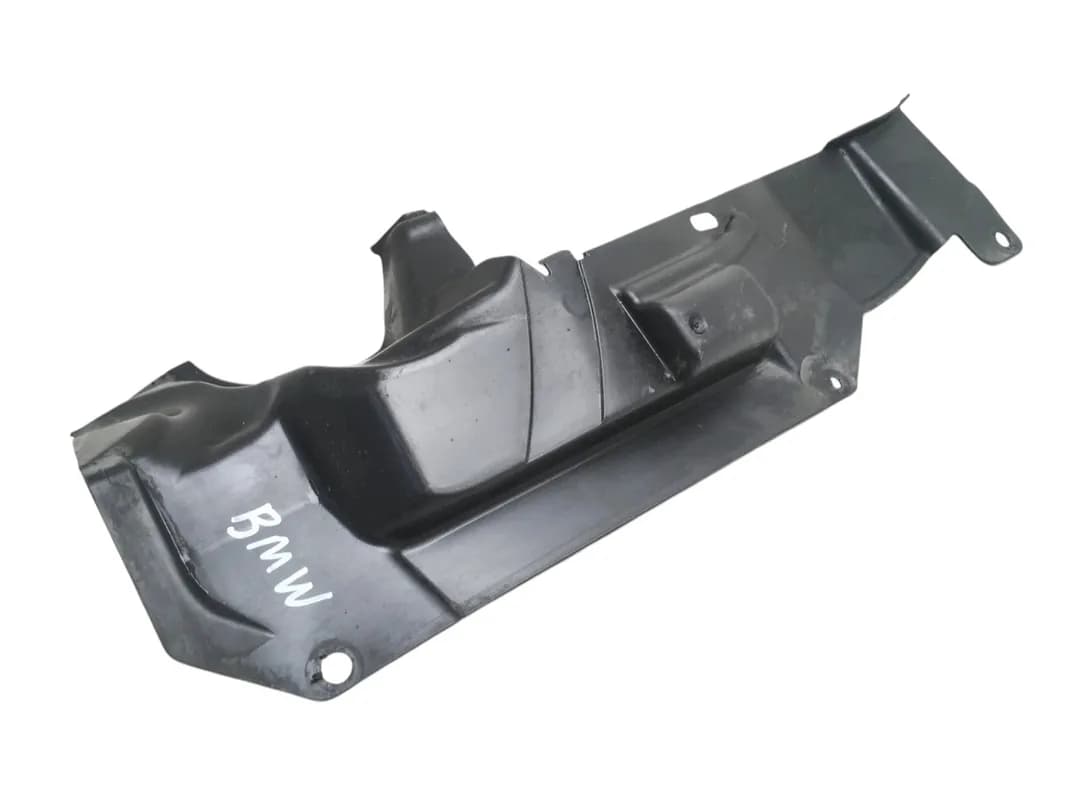 Embellecedor paso rueda del dcha BMW 51717131712 - Foto 3