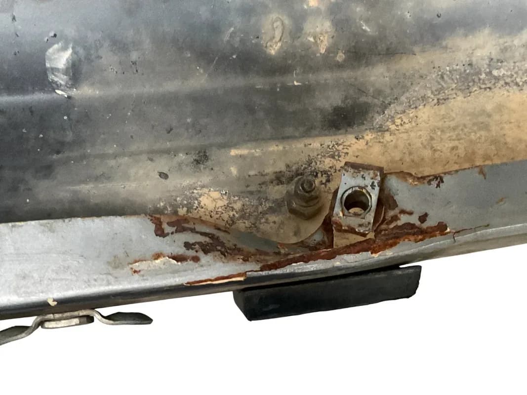 Paragolpes Del Jeep Cherokee 84-01 - Foto 4