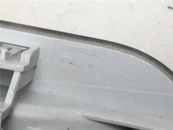 Panel Luz techo Renault 8200074362 - Foto 3