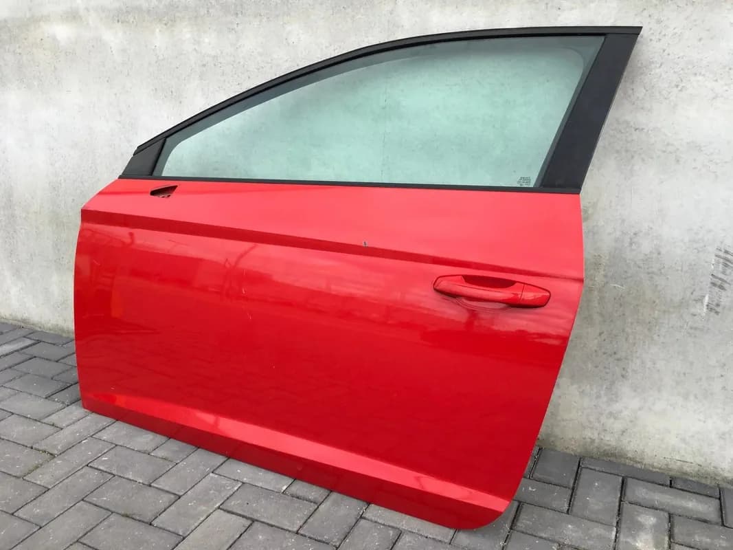Puerta izq Seat Leon III 5F SC - Foto 2