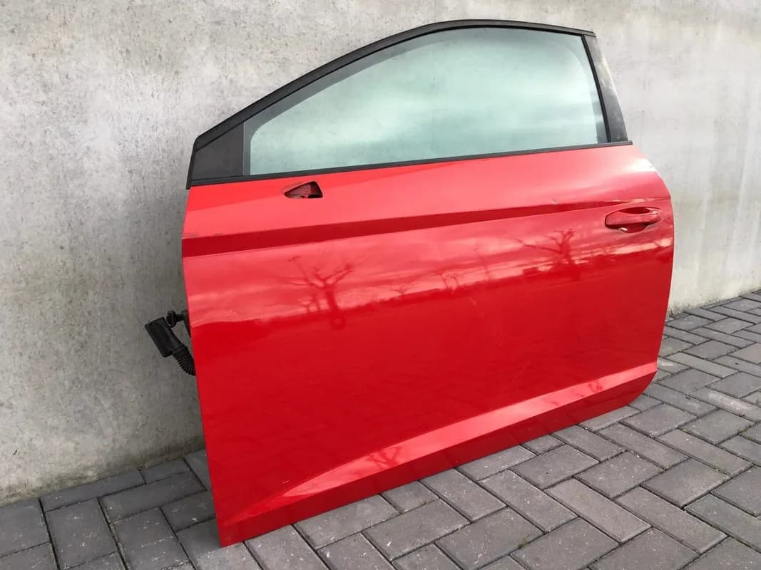 Puerta izq Seat Leon III 5F SC - Foto 3
