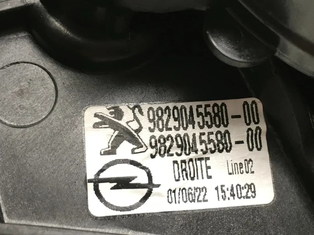 Elevalunas tra dcho Peugeot 208 II Opel Corsa F - Foto 4