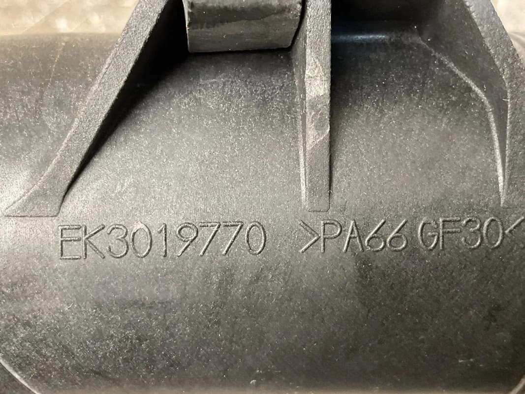 Tubo Admision Ford EK3019770 - Foto 4