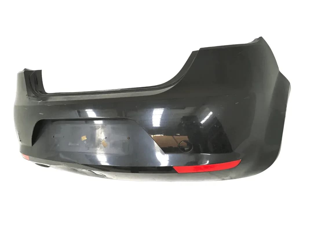 Paragolpes trasero Seat Leon II - Foto 3