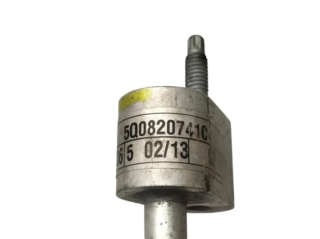 Tubo A/C VW 5Q0820741C - Foto 2